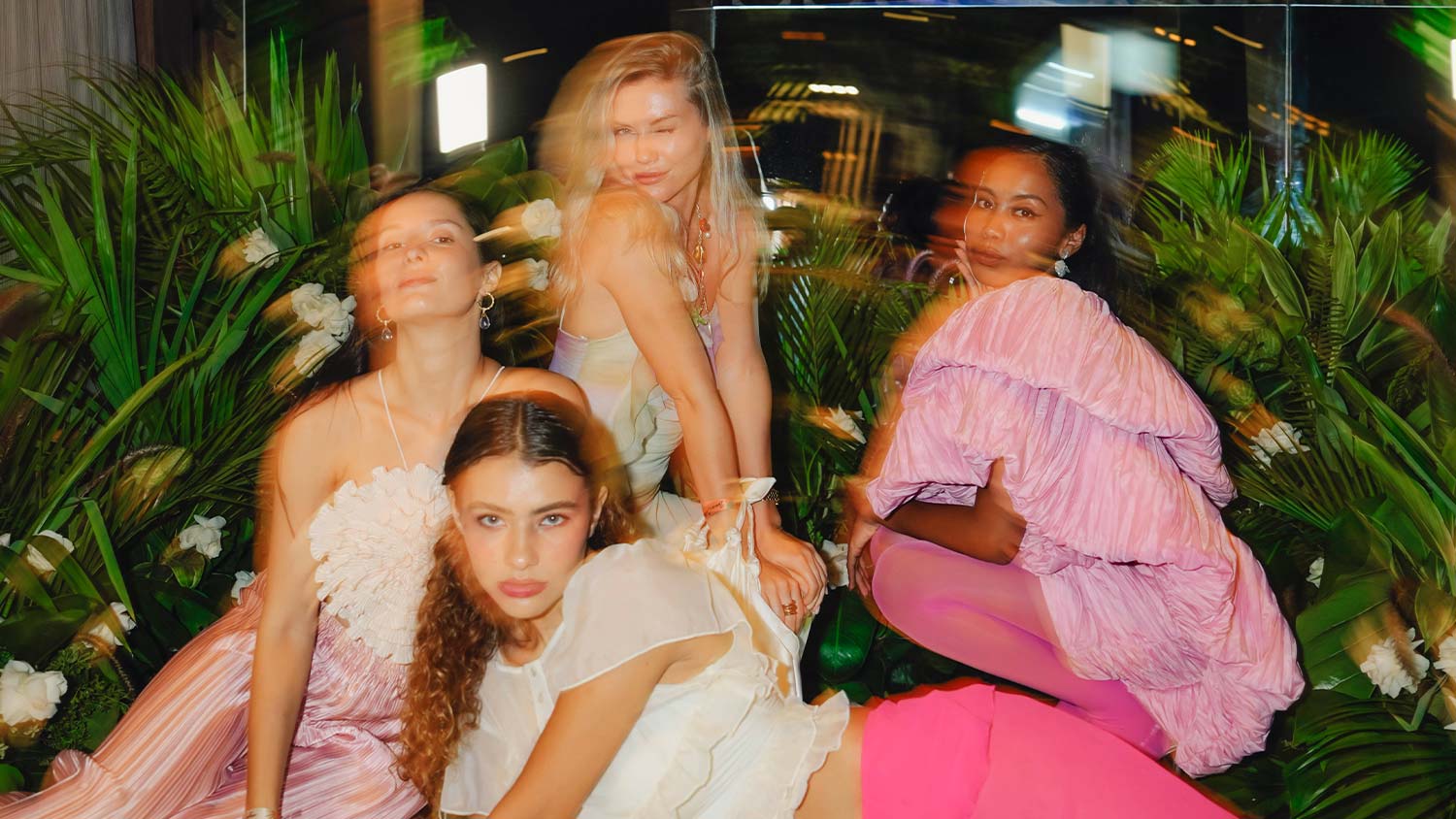 Bali Model Agency Desa Kitsune Live in Couture
